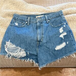 Levi Distressed  Denim Shorts
